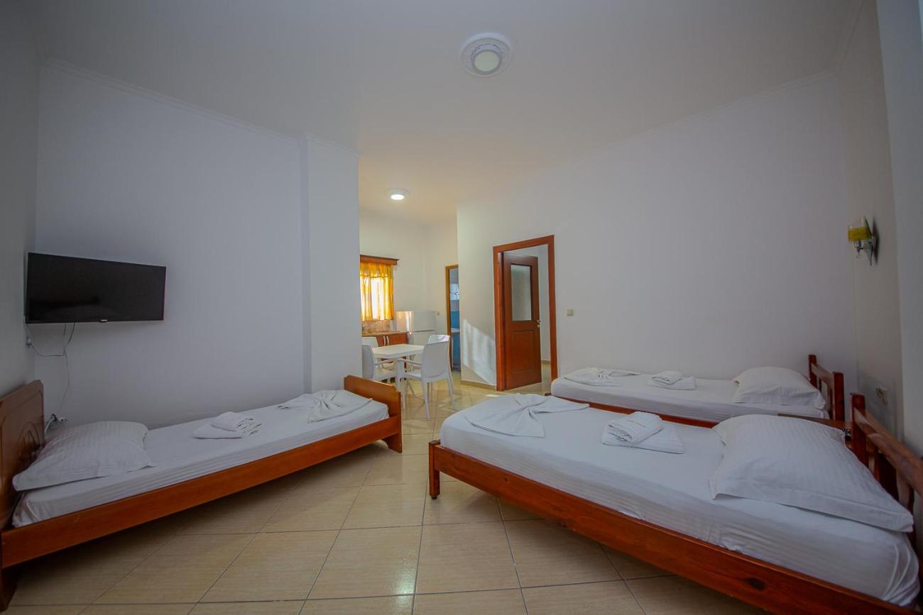 Hotel Landi Ksamil Exterior foto